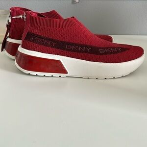 DKNY draya red sneakers size 9M